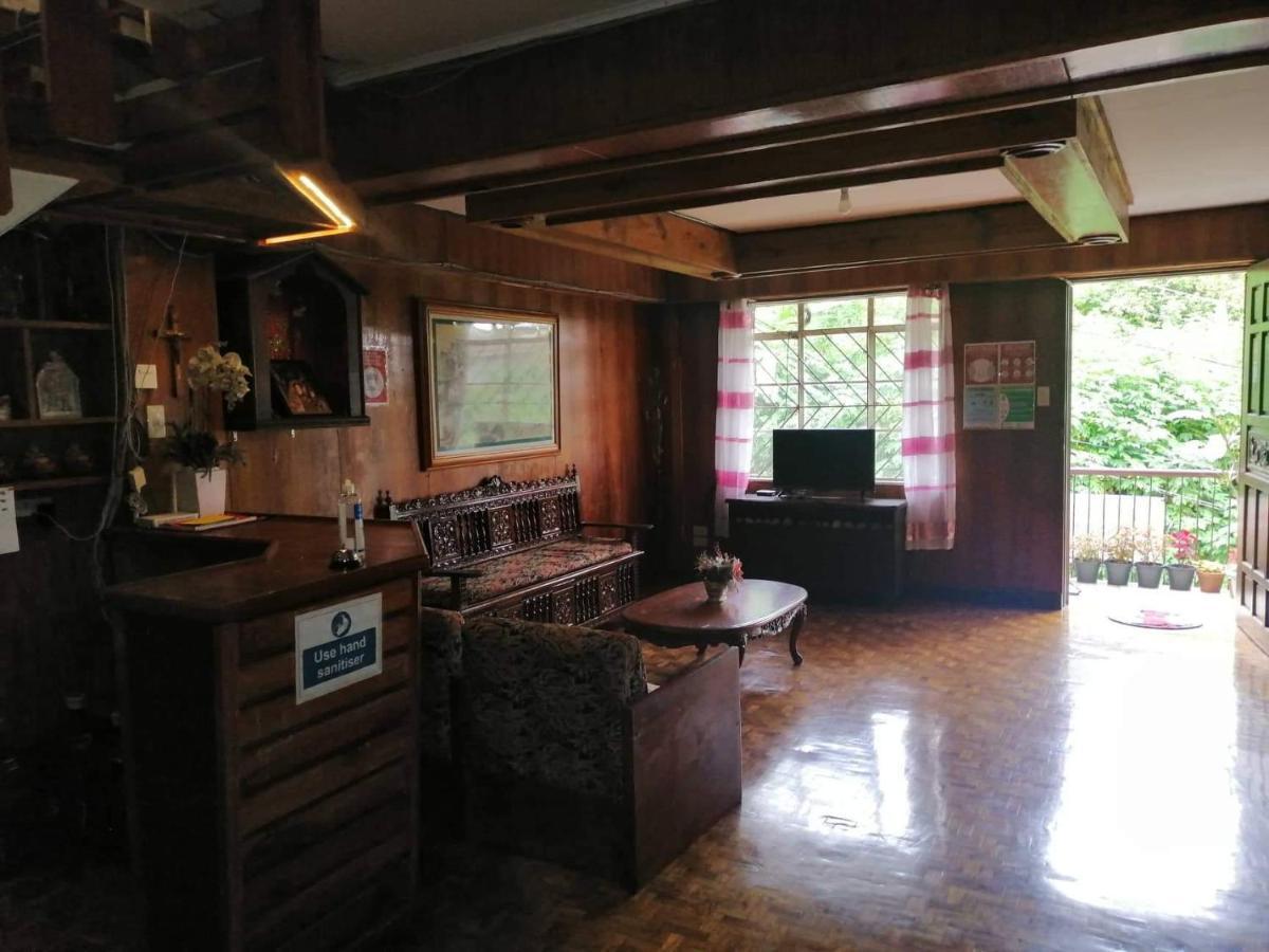 Amara Transient House - Homestay Baguio City Esterno foto